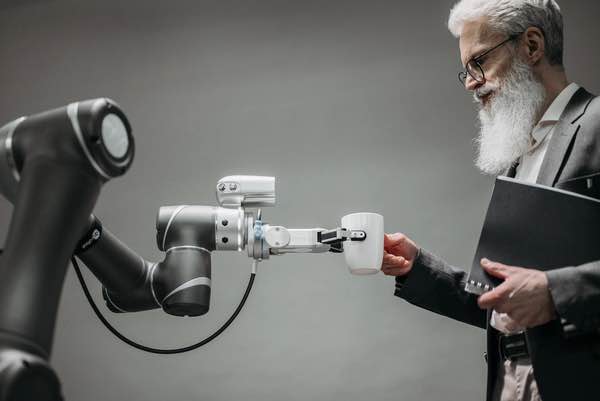 How Rapid Tech Advancements Are Creating Competitive Advantage for Businesses